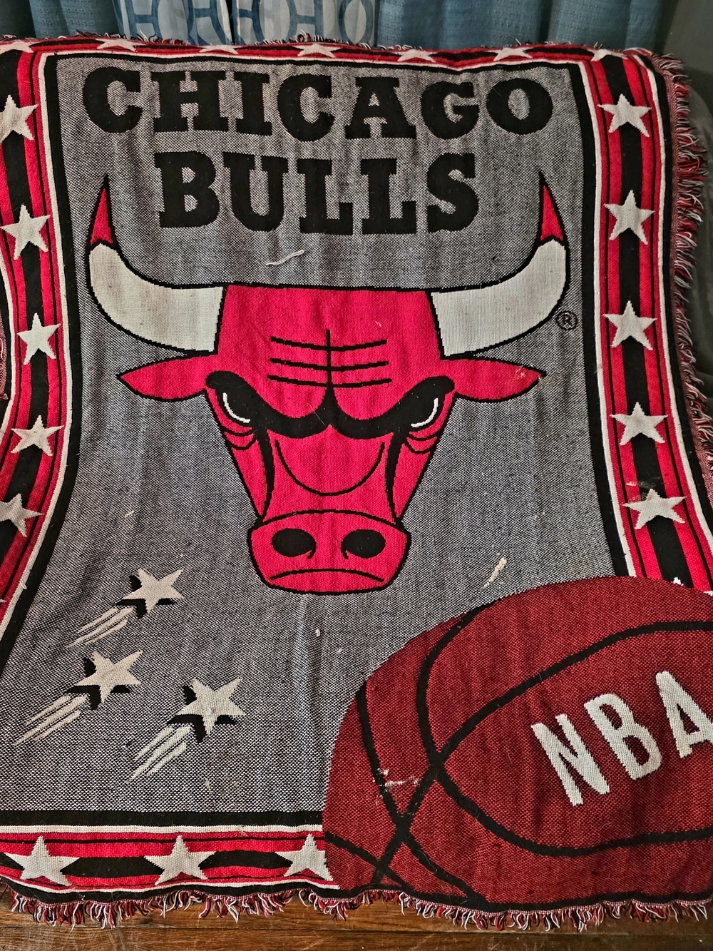 Chicago Bulls NBA Red & Black Throw Blanket